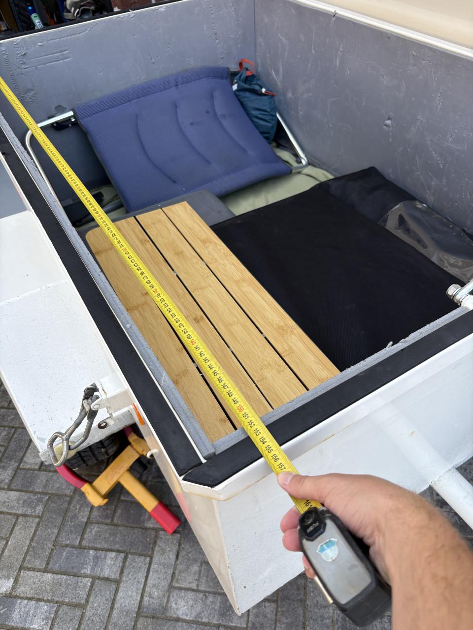 Bagagekar/aanhangwagen afgesloten, grote banden