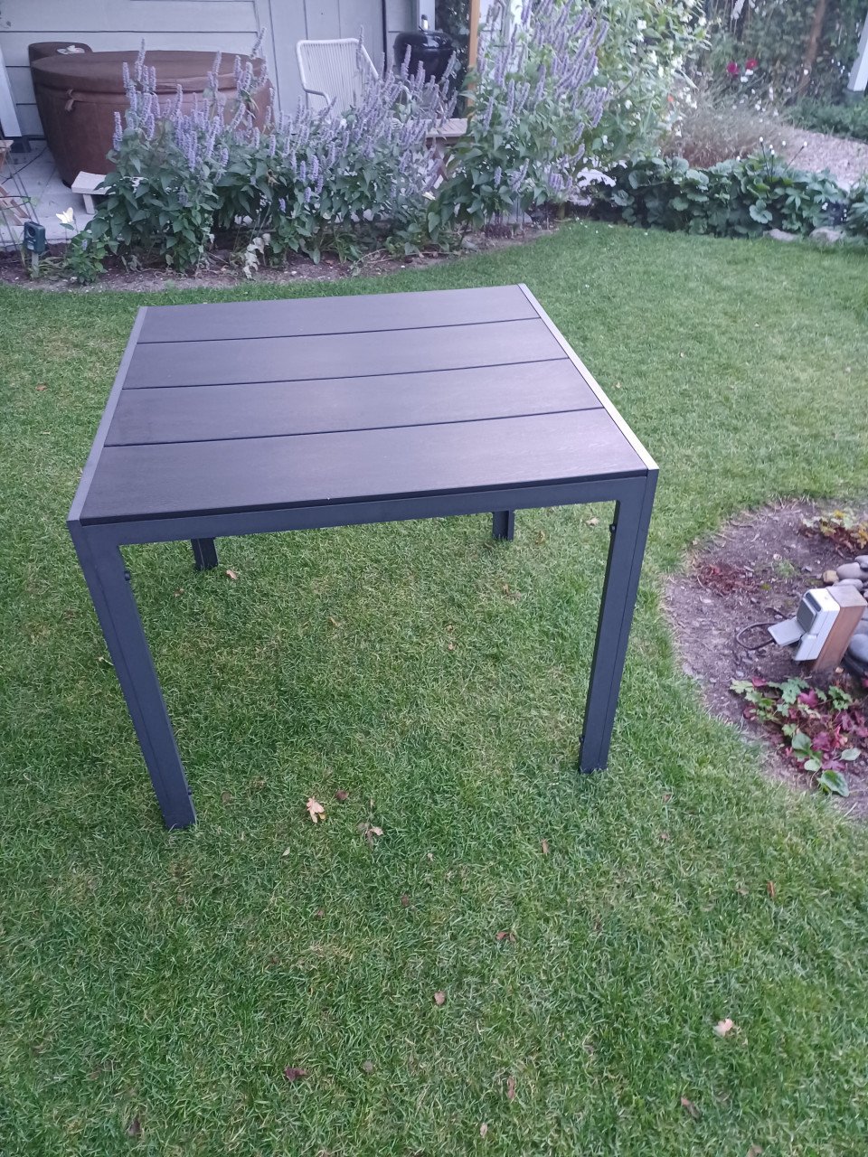 Tuintafel 90x90x74cm