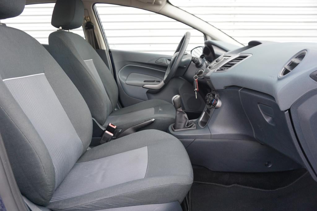 Ford Fiesta 1.25 limited airco / elektr. ramen / nap