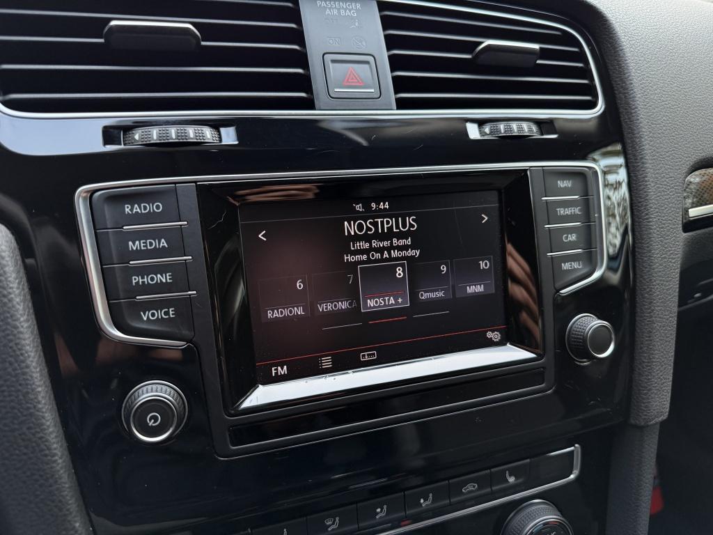 Volkswagen Golf 1.4 tsi highline // goed uitgeruste automaat //