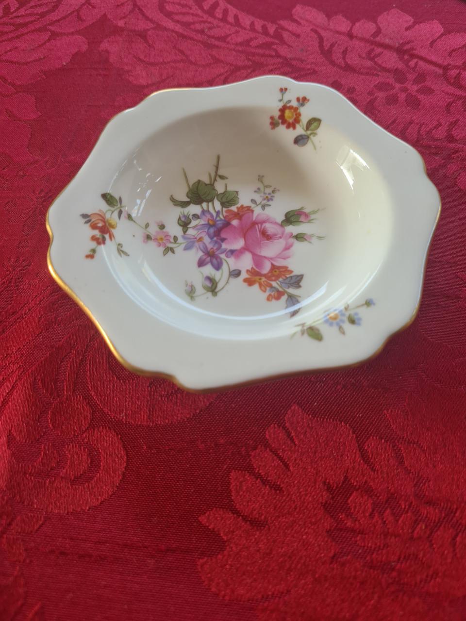 Vintage/ antiek bonbonschaaltje Royal Crown Derby, Bone China