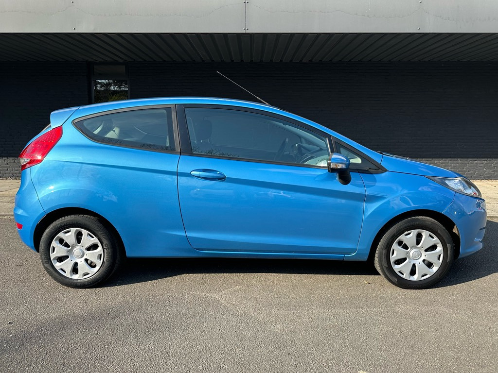 Ford Fiesta 1.25 trend // nieuwe distributie // grote beurt //