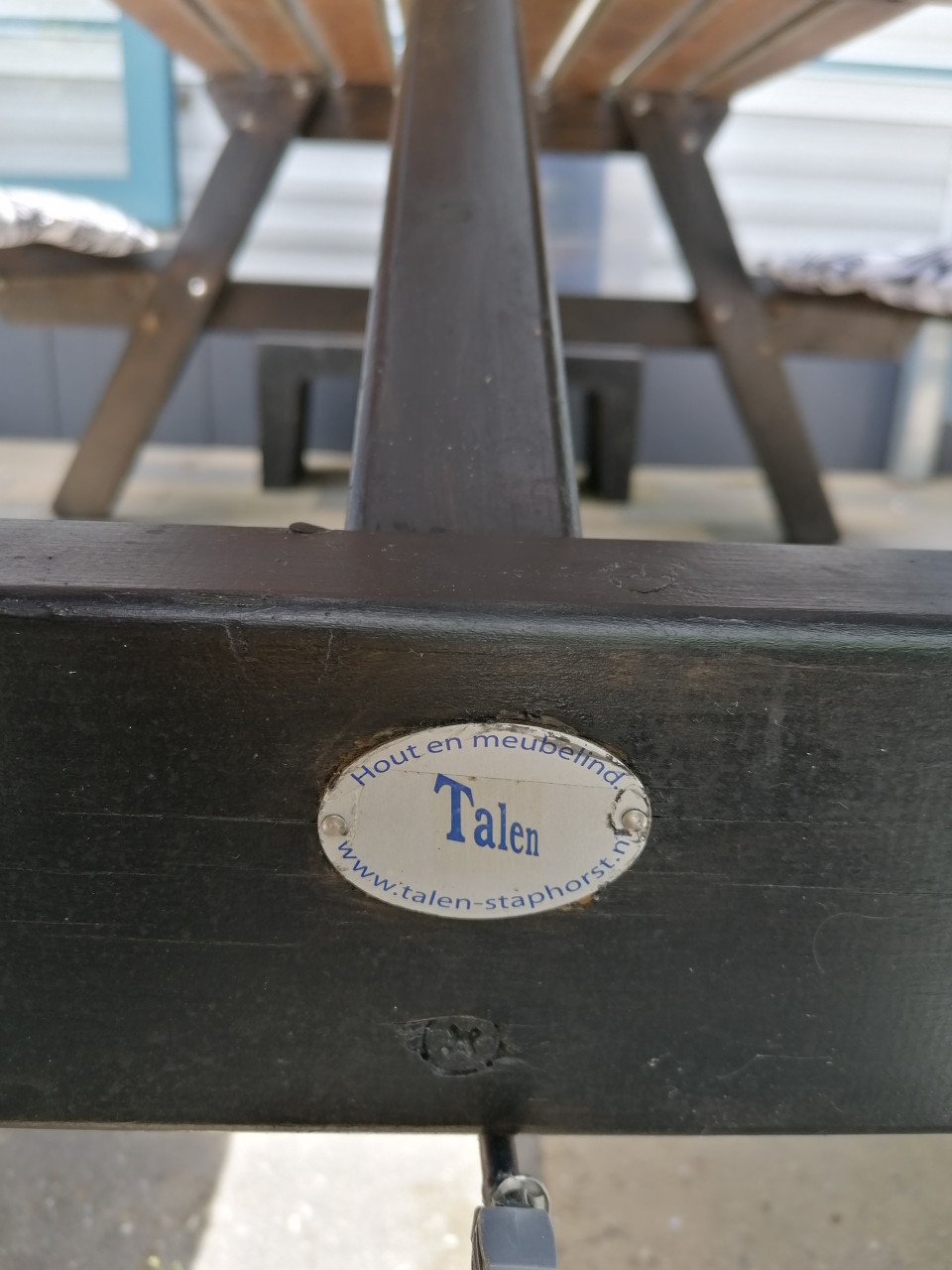 Zware picknicktafel