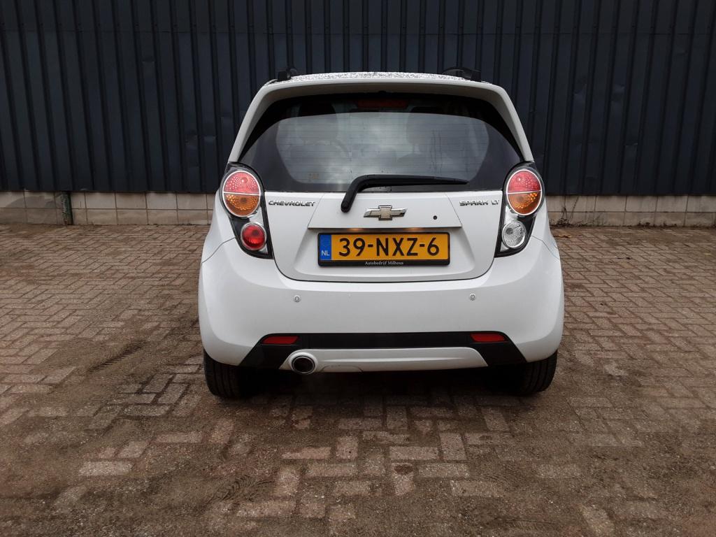 Chevrolet Spark 1.2 16v lt