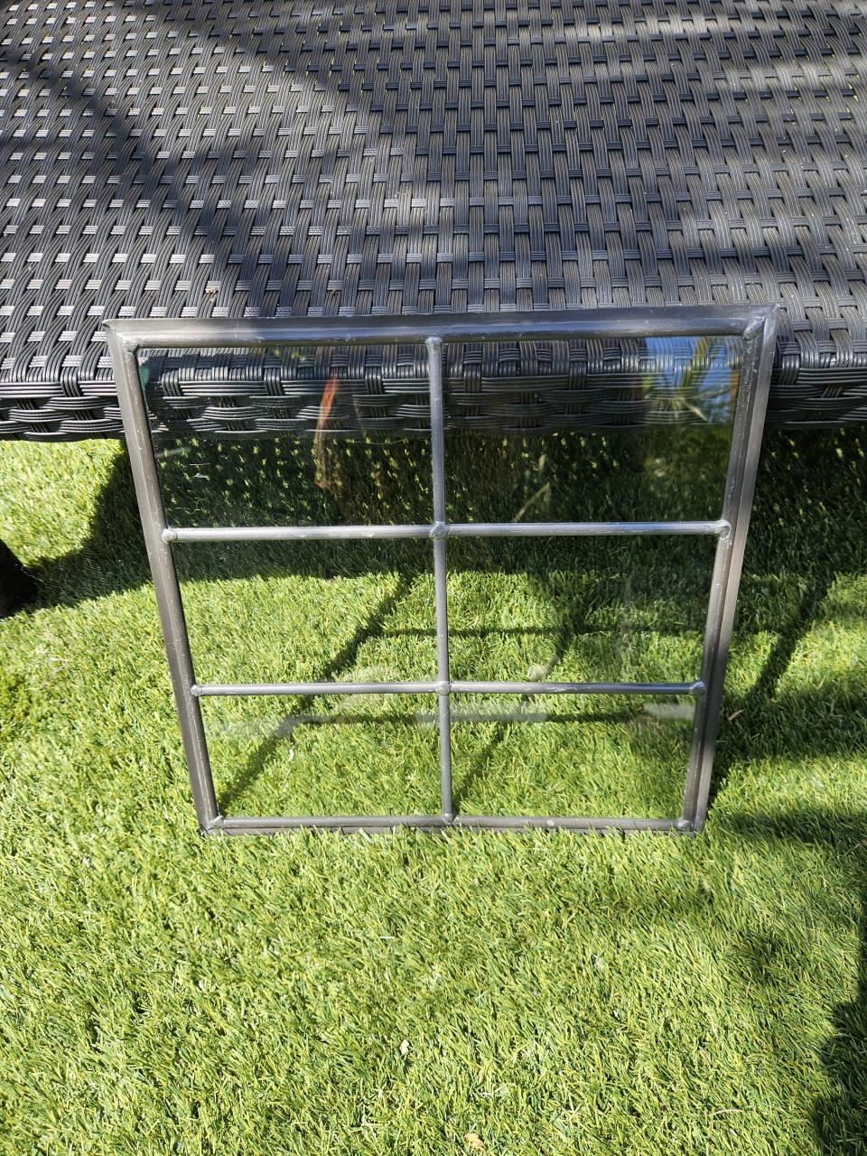 Decoratief glas in lood raam met roedeverdeling zgan