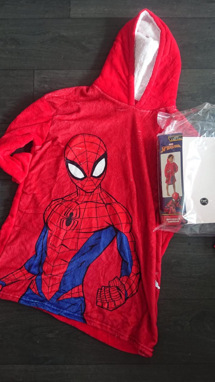 Snuggle Hoodie Spiderman maat 140