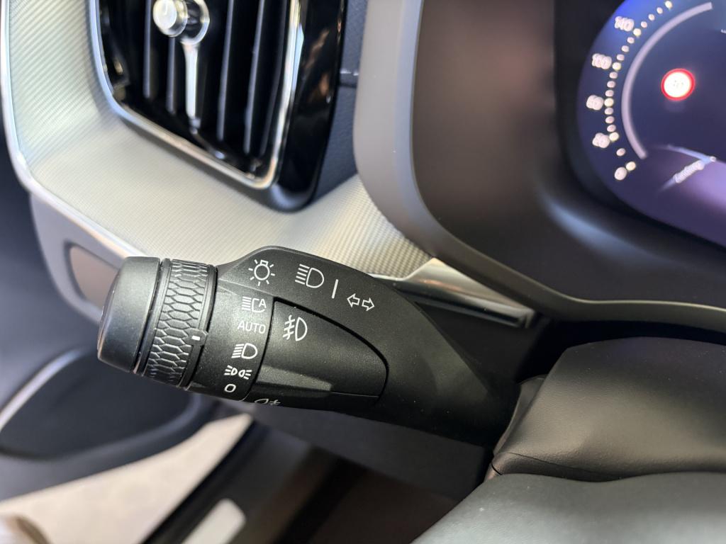 Volvo XC60 2.0 t6 plug-in hybrid awd ultra black edition | trekhaak | 22'' 