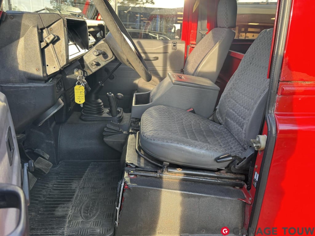 Land Rover Defender 2.5 td5 110" hard top