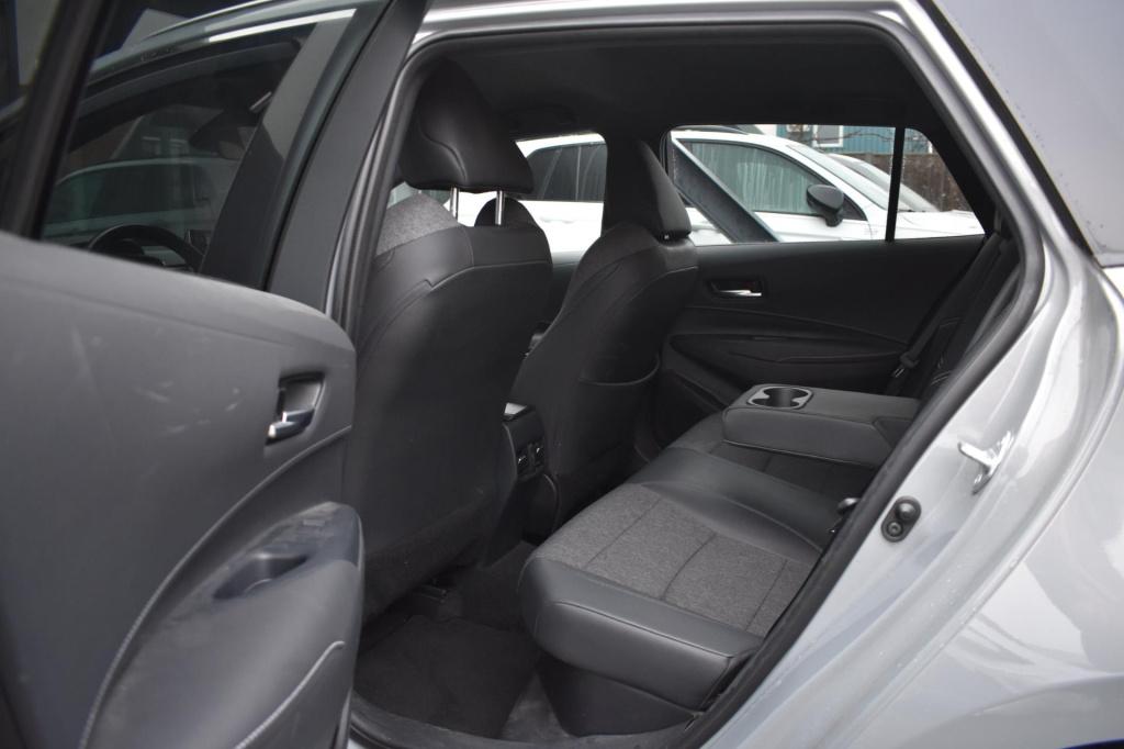 Toyota Corolla Touring Sports 1.8 hybrid dynamic | trekhaak | apple carplay