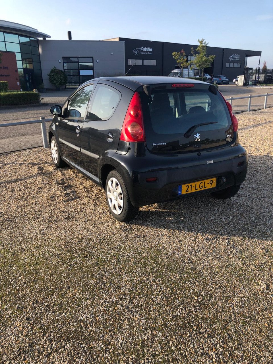 Peugeot 107