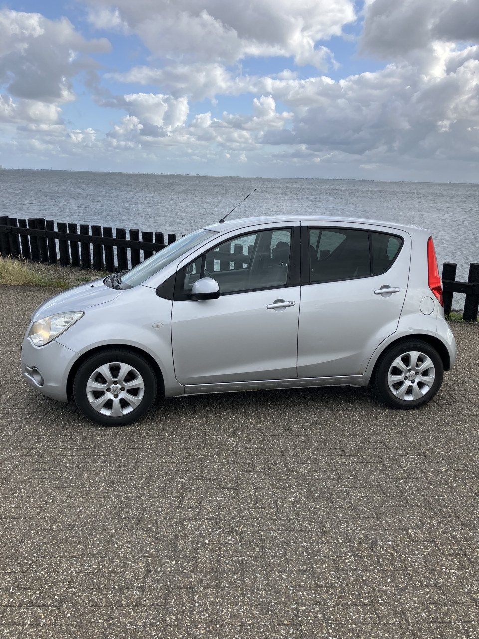 Auto