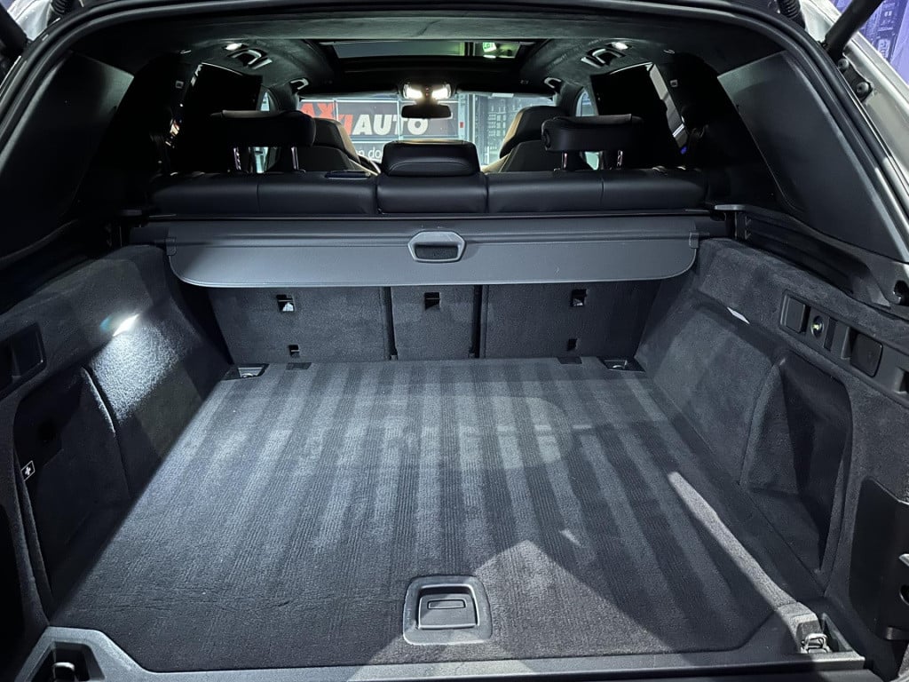 BMW X5 m competition *vossenwheels*carbon*pano*nl auto*