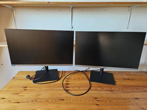 Monitor Samsung LS24R650 (2 stuks)
