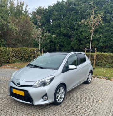 Toyota Yaris 1.5 Full Hybrid Dynamic.