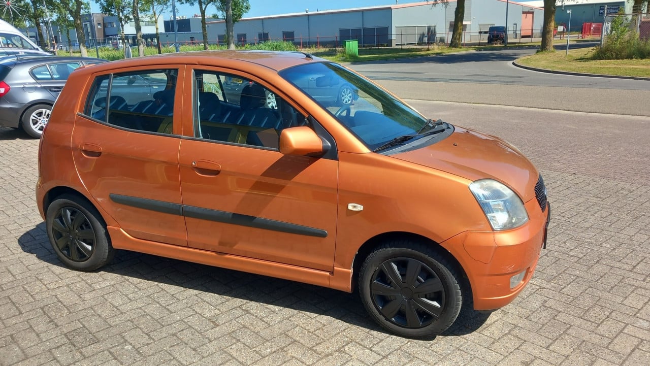 Kia PICANTO 1.0 M-Bition 5drs bj:2006 apk nieuw