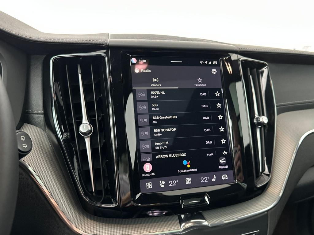 Volvo XC60 t6 398pk recharge plus dark| adap.cruise| 360camera| pano| awd