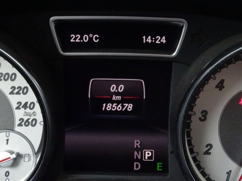 Mercedes-Benz Gla-klasse 200 prestige automaat | led | pano | el. koffer