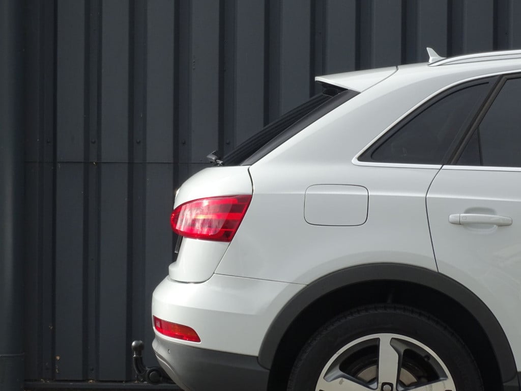 Audi Q3 2.0 tfsi quattro business edition automaat | navi | bluetooth