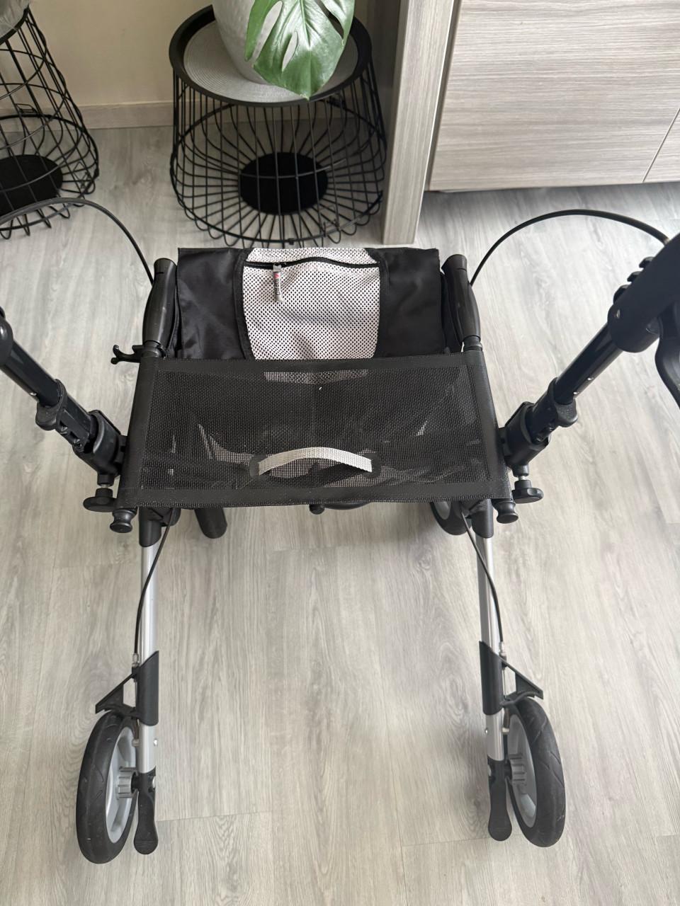 Te koop: Topro Olympos Rollator – zo goed als nieuw