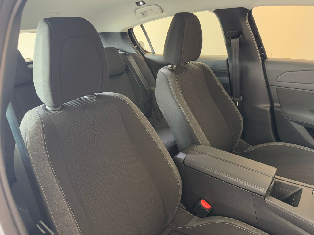 Peugeot 308 1.6 plug-in hybrid 180 active pack business