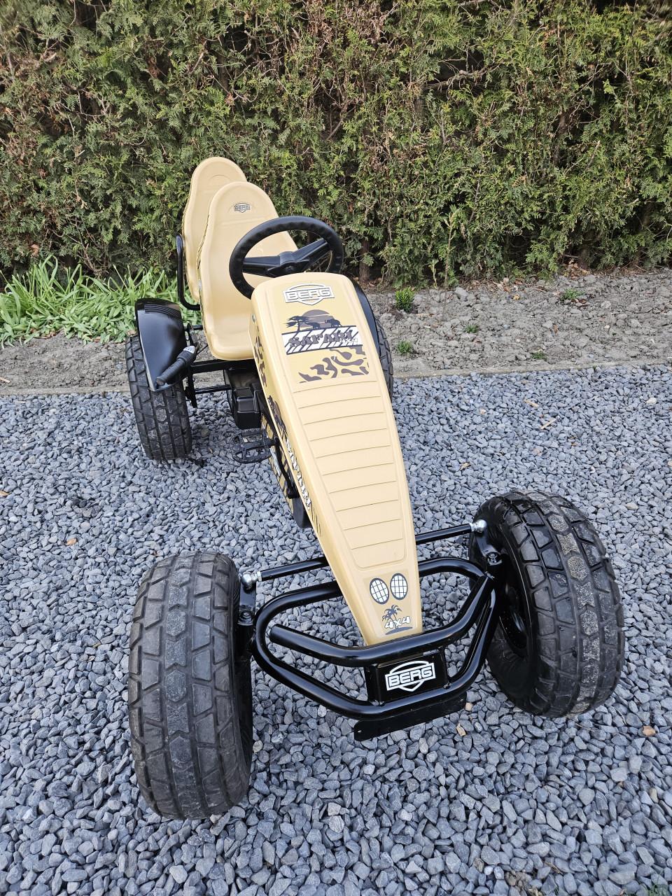 Mooie Berg SAFARI Skelter Met versnellingen