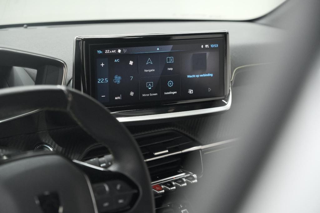 Peugeot 208 puretech 100 gt dark edition | camera | navigatie | apple carpl