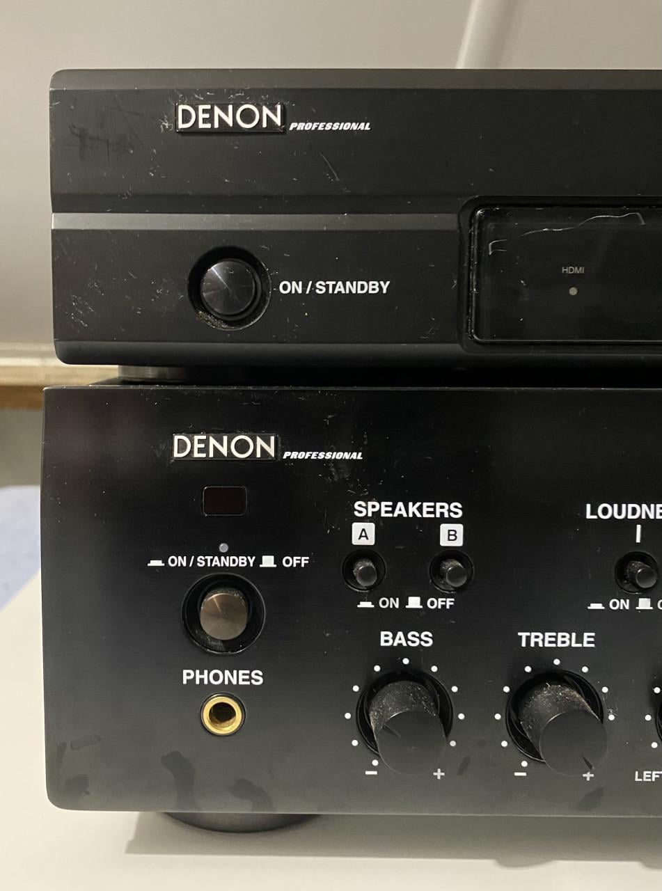 DENON apparatuur