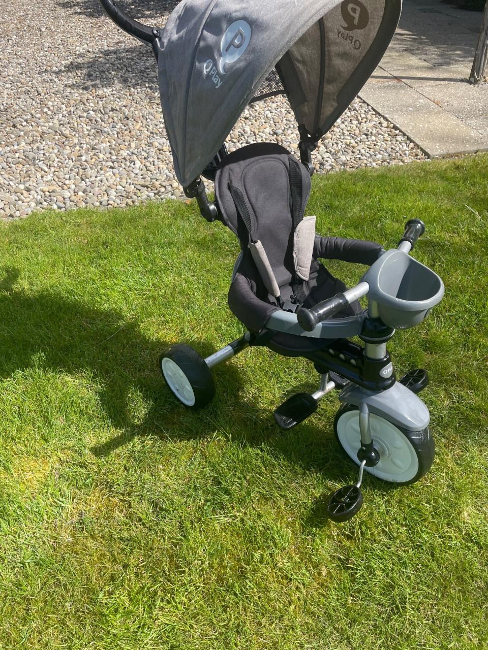 Driewieler met duwstang (multiefucntioneel)