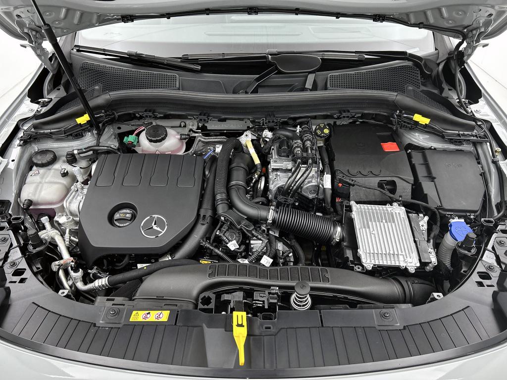 Mercedes-Benz Gla-klasse 250 e business solution amg | amg line plus pakket
