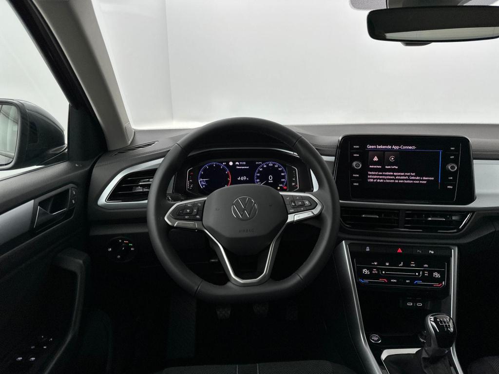 Volkswagen T-roc life edition 1.0 85 kw / 116 pk tsi suv 6 versn. h