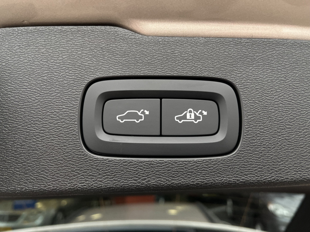 Volvo V60 2.0 b3 core aut. | auto pilot | carmera | stoel/stuurverw. | keyl