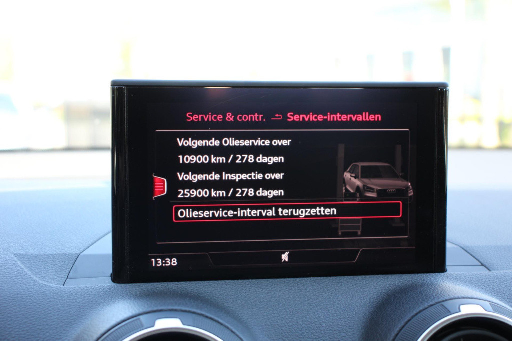 Audi Q2 1.4 tfsi sportline - automaat - acc - led - matrix - apple carplay 