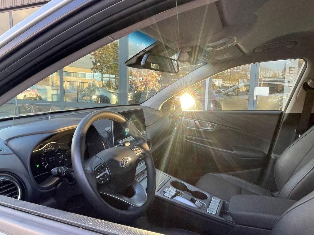 Hyundai Kona ev premium 64 kwh