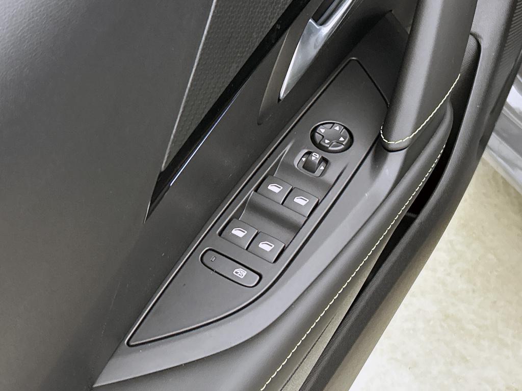 Peugeot 208 hybrid 110 pk automaat gt | rijklaar | adaptive cruise | icockp