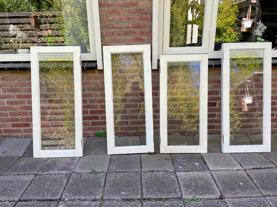 Uitklapbare Raamkozijnen