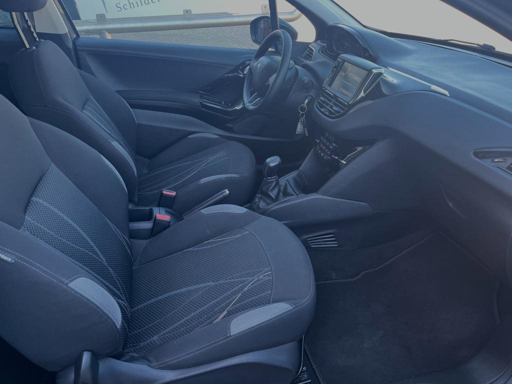 Peugeot 208 1.4 vti envy | orig. nl | navi | climate | cruise