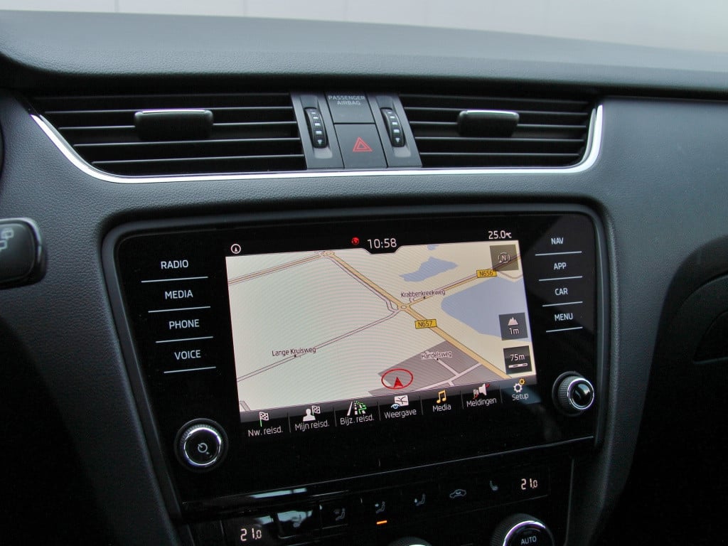 Skoda Octavia combi 1.0 tsi 116pk dsg style sport | kuipstoelen