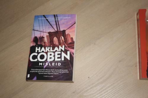 Boeken,,div schrijvers