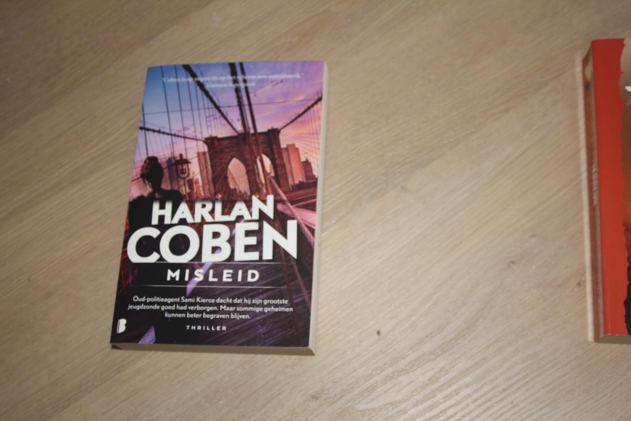 Boeken,,div schrijvers