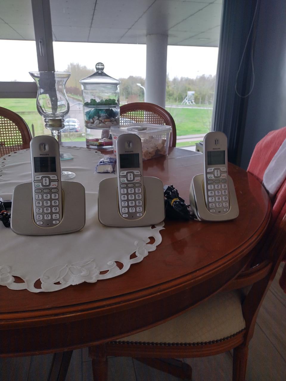 Set van 3 telefoons Phillips