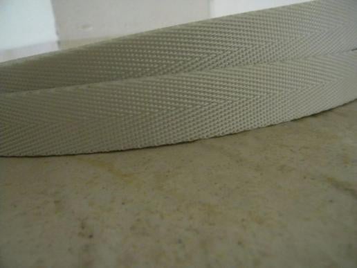 Nylon band 2,5 cm nieuw!! 100 meter op een rol