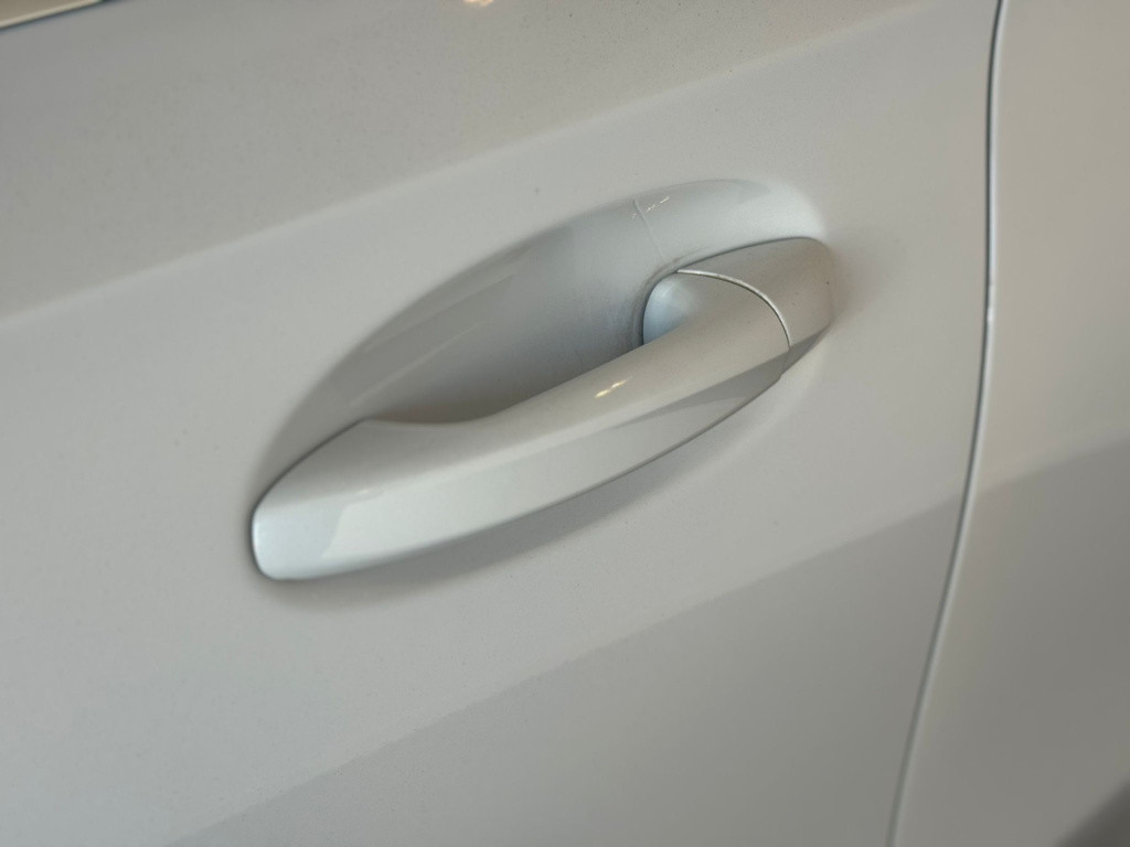 Mercedes-Benz A-Klasse 250 e business solution luxury limited
