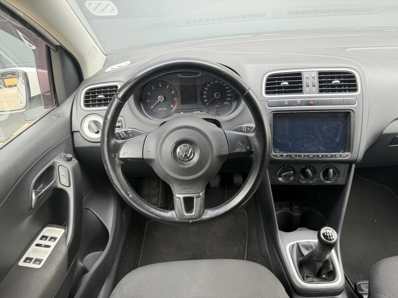 Volkswagen Polo 1.4 16V Trendline 63KW 2012 Wit Airco Apk