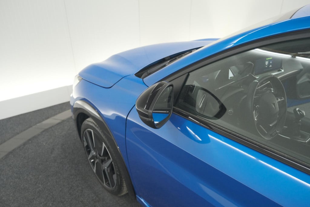 Peugeot 208 puretech 100 gt | camera | apple carplay | parkeersensoren