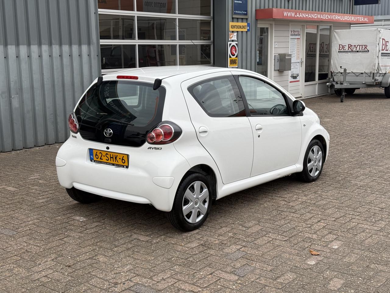 Toyota Aygo - 1.0-12V Comfort | Automaat | Airco | 5 deurs