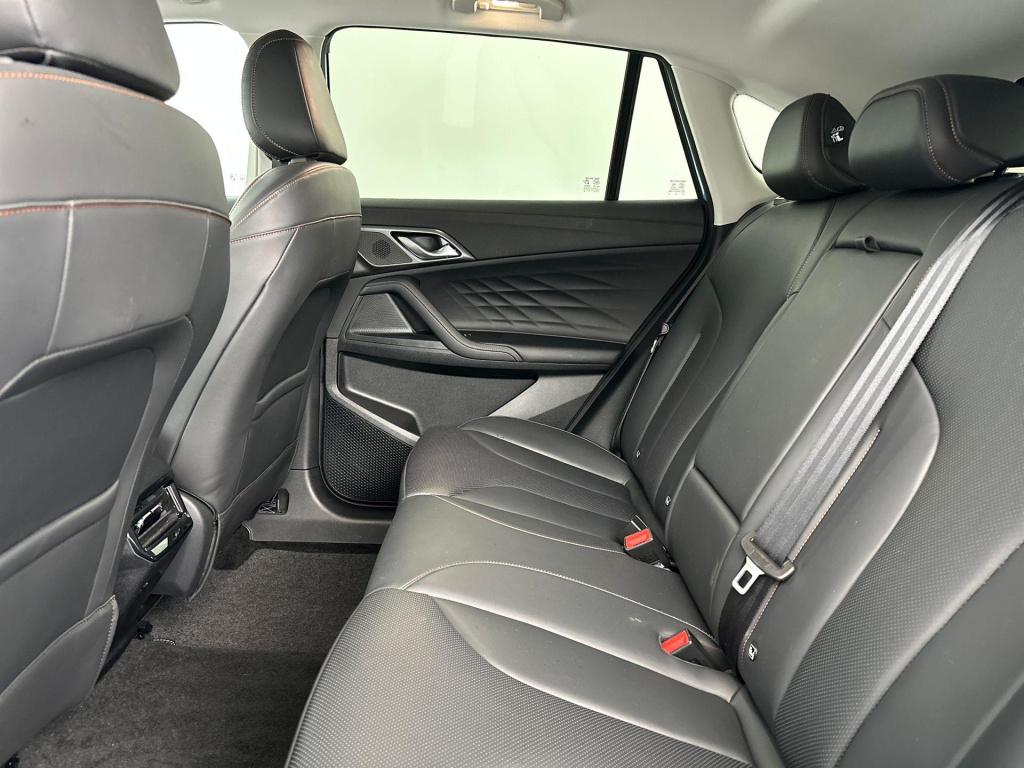 MG Hs phev 1.5 272pk aut. luxury | 100km electrisch | navi | carplay | 360 