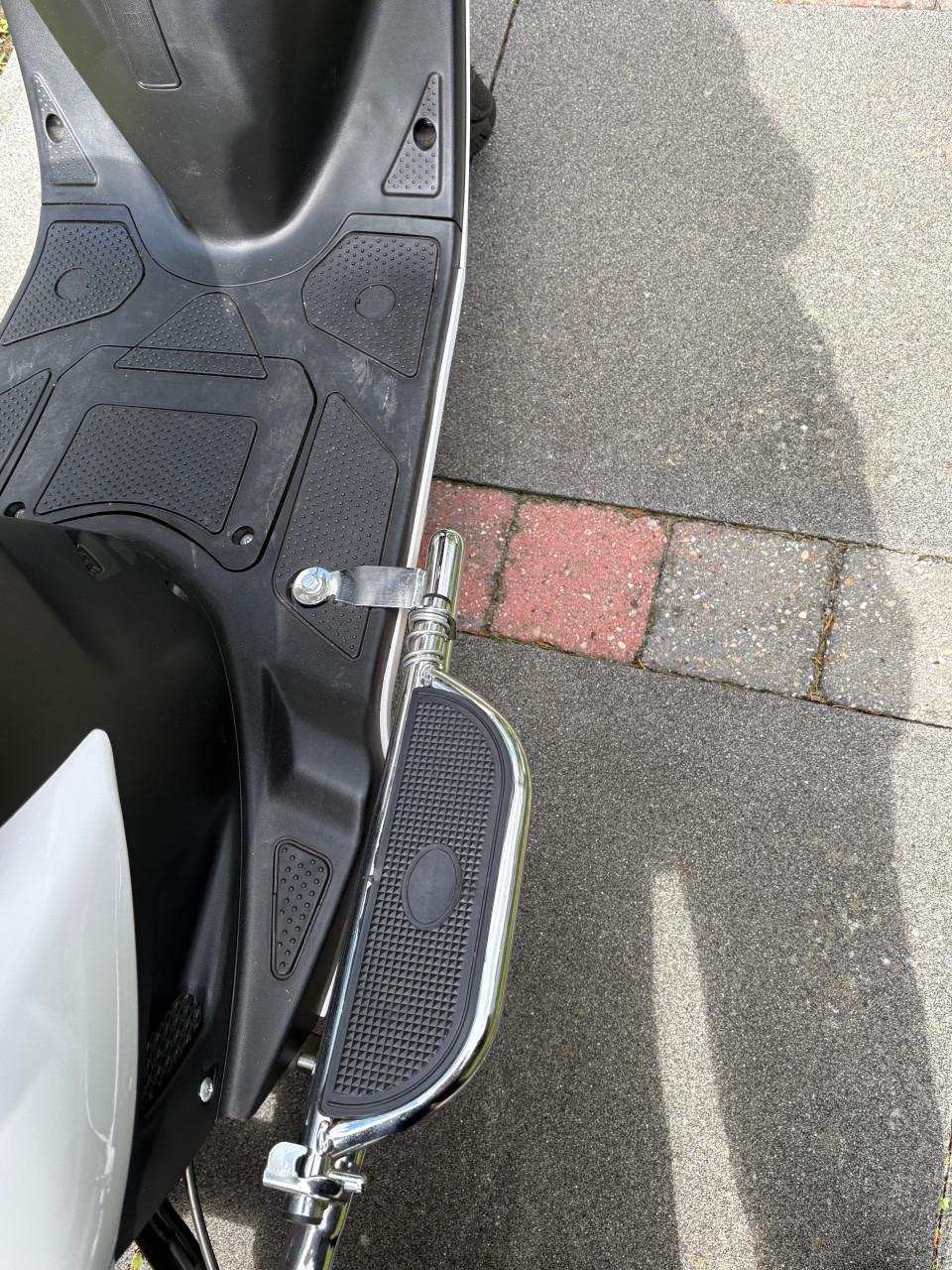 Nieuwe elec scooter 3 wiel iva t3  21 km juli 2026