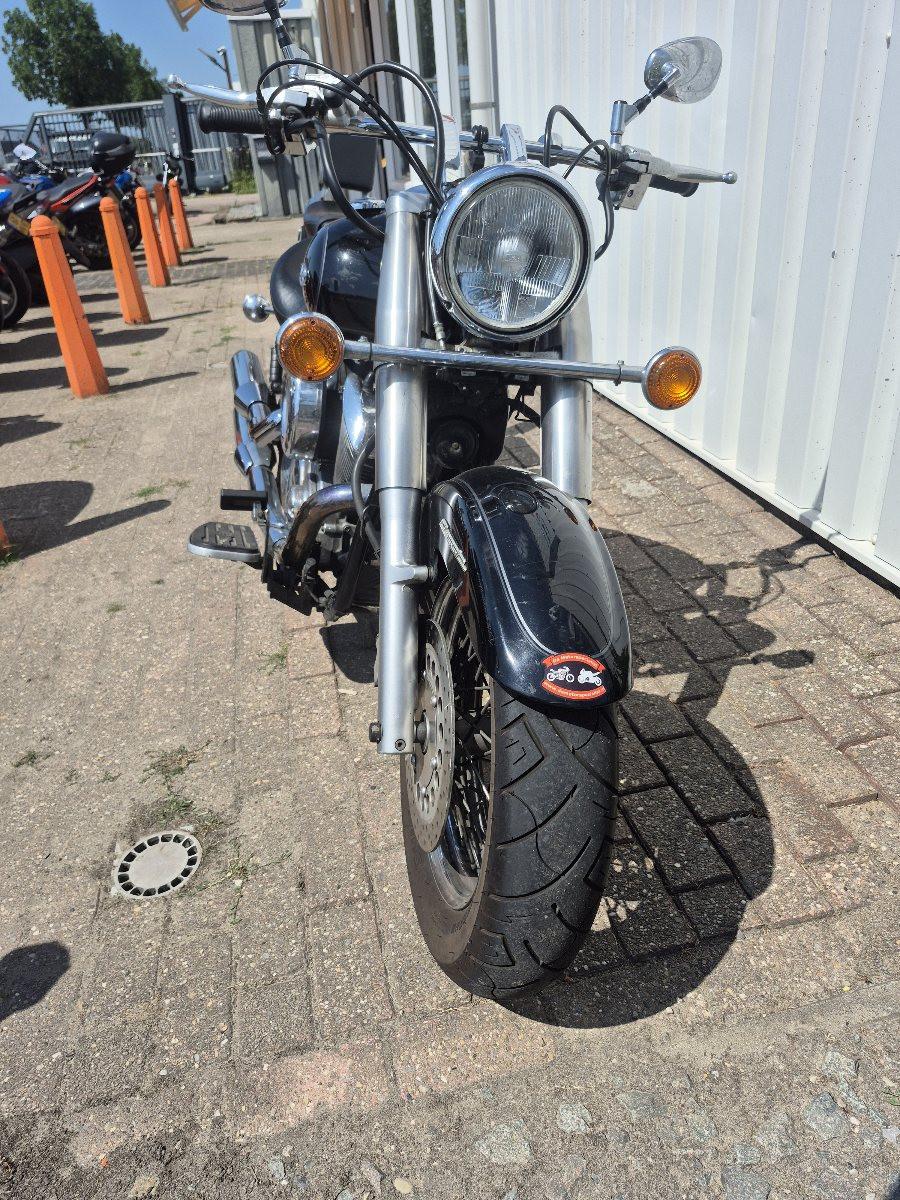 Yamaha Dragstar 1100 Classic uit 2006, mooie cruiser weinig Km