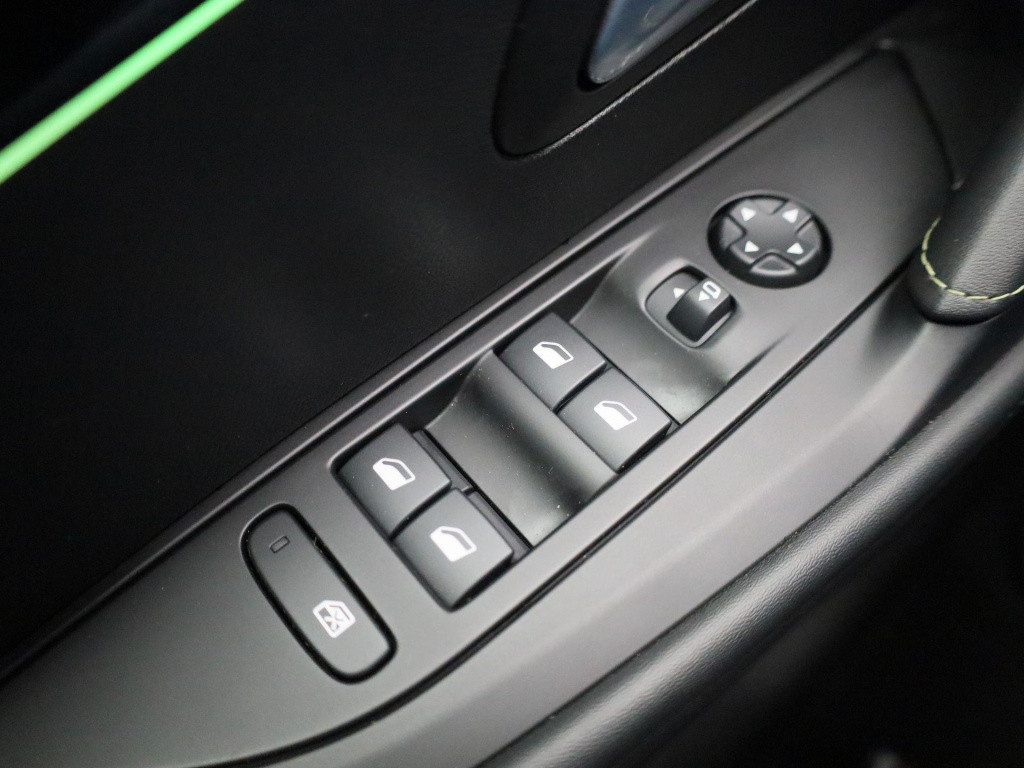 Peugeot 208 ev gt pack 50 kwh | automaat | lmv | led | virtual cockpit | pa