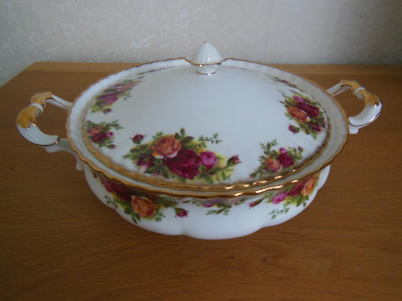 Dekschaal van Royal Albert